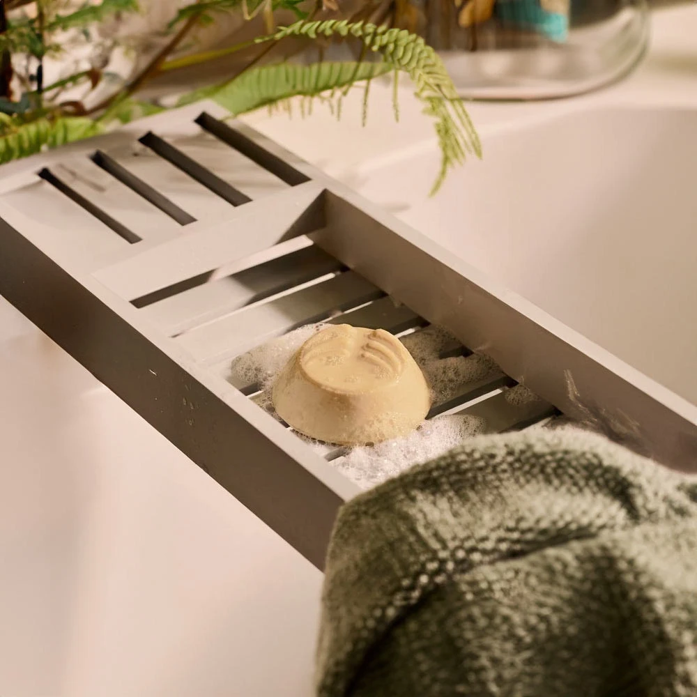 The Body Shop - Šampónová tyčinka so zázvorom (60 g) – Obrázok 3